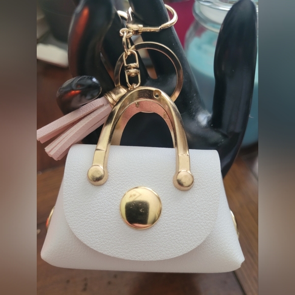 White and Gold Mini Bag with Structured Design - Picture 4 of 4